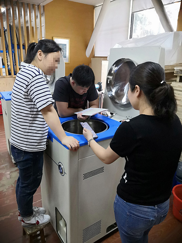 上海某生物制藥企業代表現場檢測滅菌鍋實驗性能(圖1) 上海某生物制藥企業代表現場檢測滅菌鍋實驗性能(圖1)